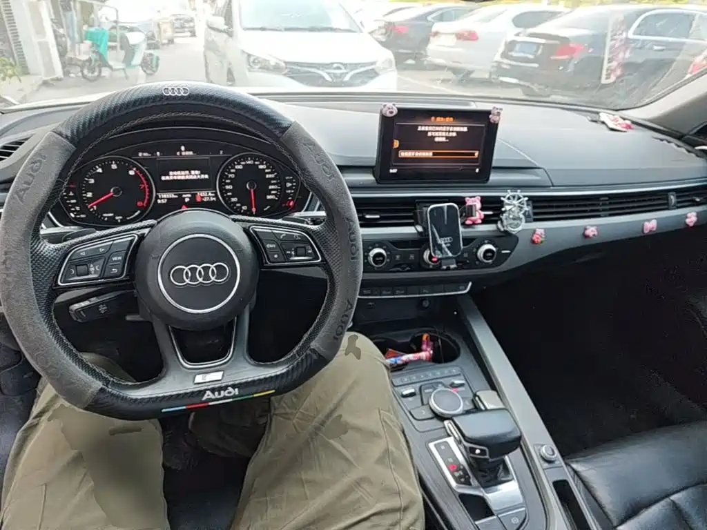 Audi A4L — миниатюра 10