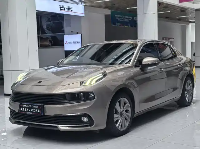 2019 Lynk & Co 03