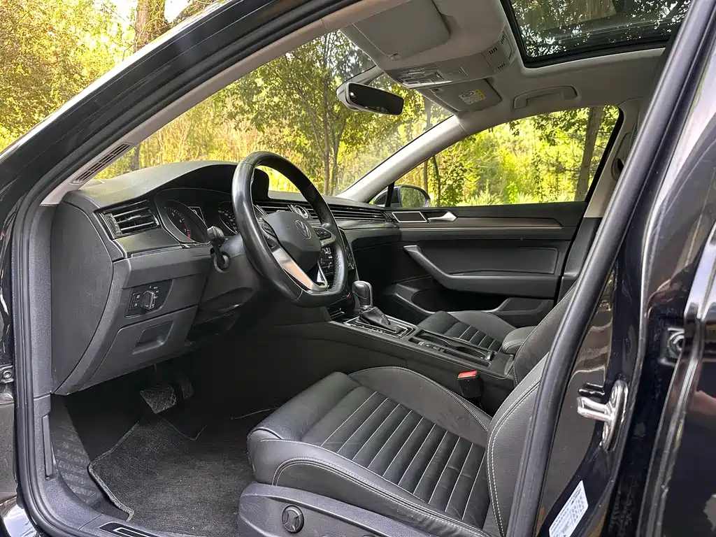Volkswagen Magotan 2020 330TSI DSG Lead