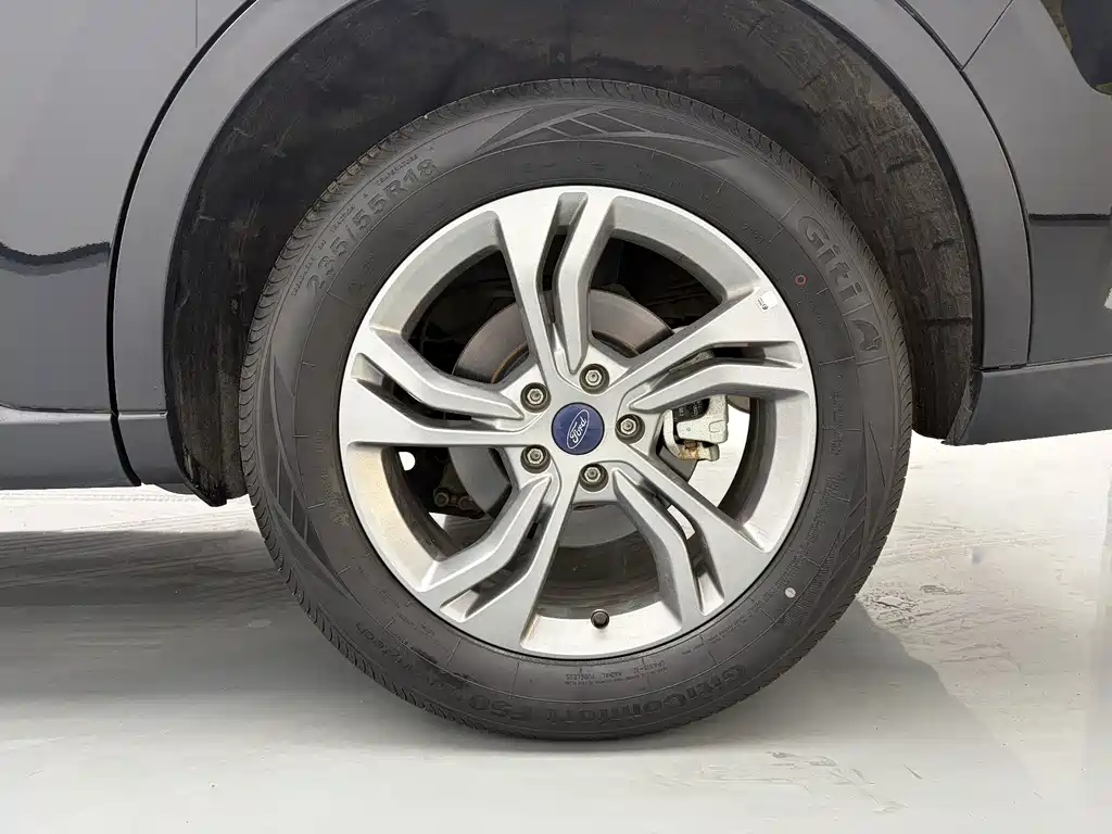 Ford Equator Sport — миниатюра 9