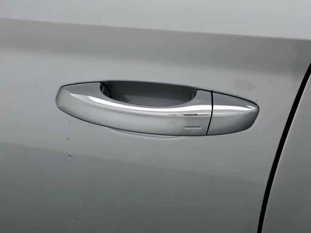 Skoda Superb — миниатюра 18