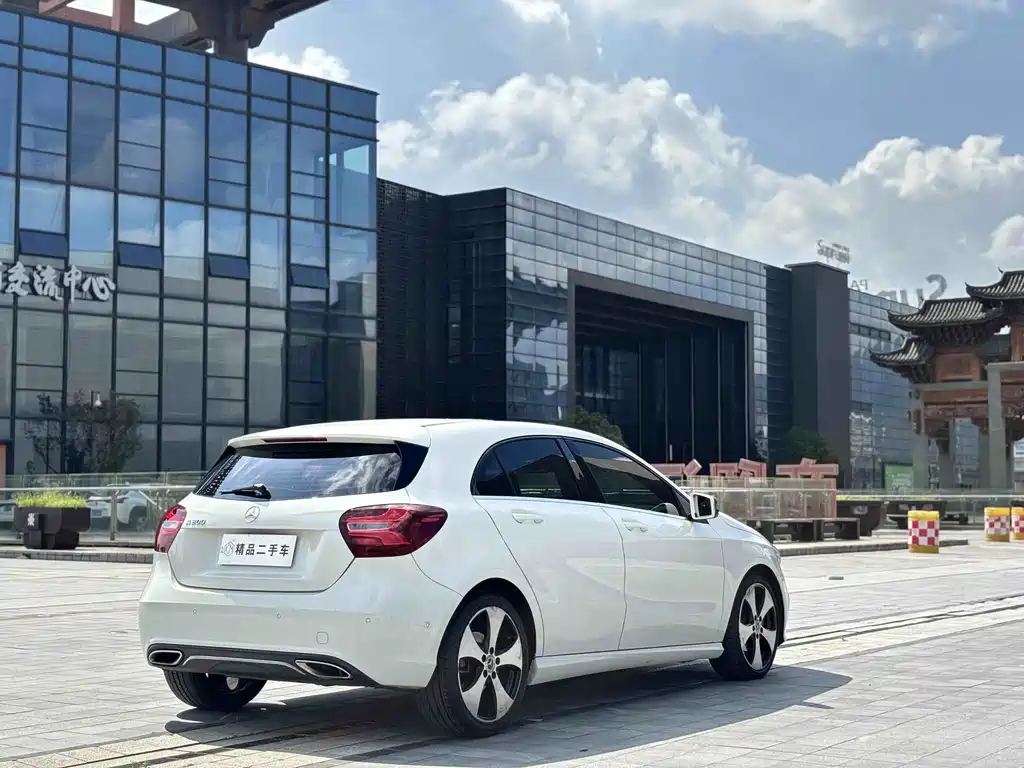 Mercedes-Benz A-Class (Import) — миниатюра 9