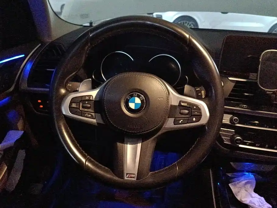 BMW X3 — миниатюра 15