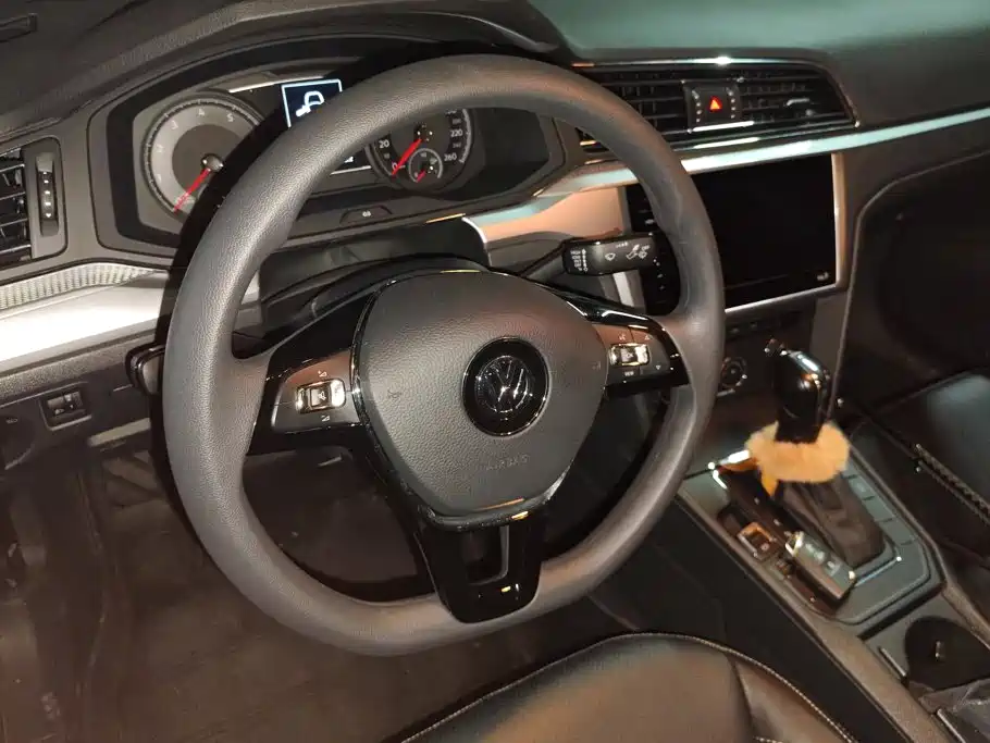 Volkswagen Lamando — миниатюра 15