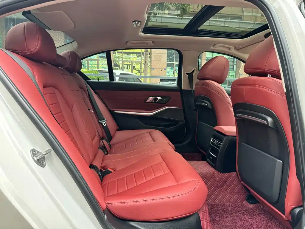 BMW 3 Series — миниатюра 24