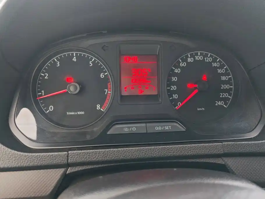 Volkswagen Jetta — миниатюра 14