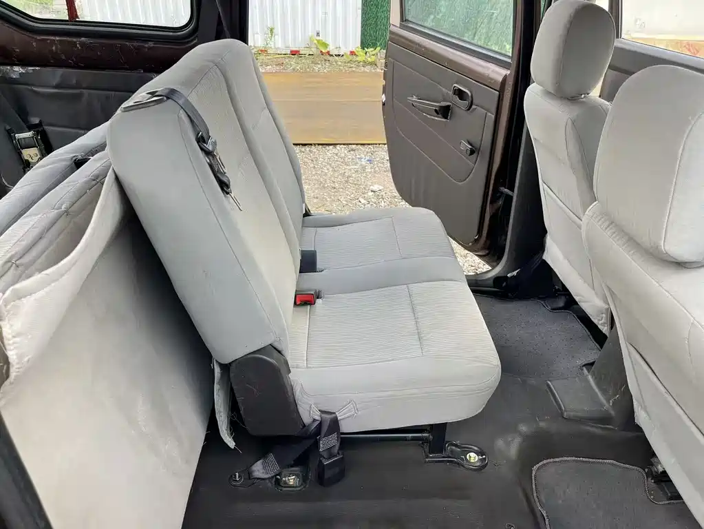 Wuling Hongguang — миниатюра 8