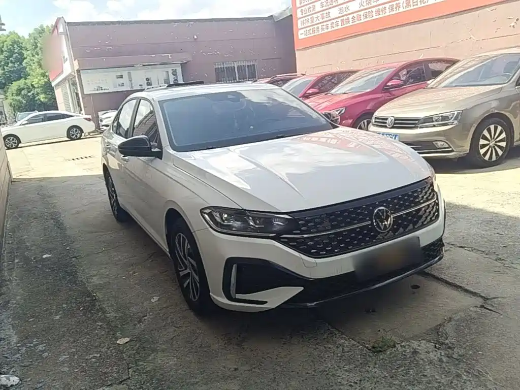 Volkswagen Lavida — миниатюра 4