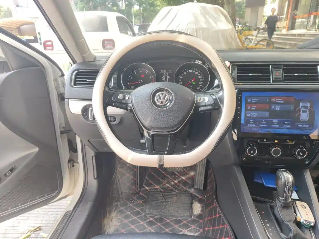 Volkswagen Sagitar — миниатюра 11