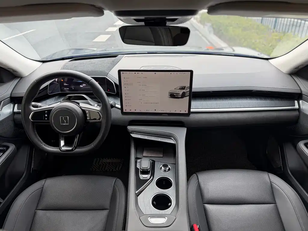 ZEEKR EXTREME KRYPTON 001