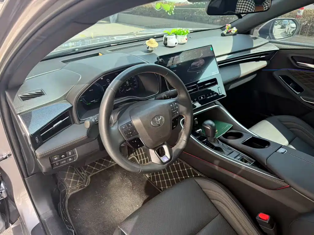 Toyota Avalon — миниатюра 8