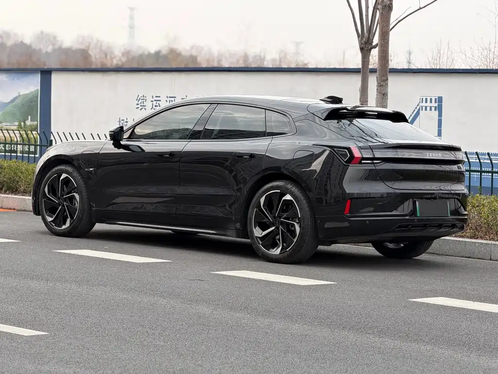 ZEEKR EXTREME KRYPTON 001
