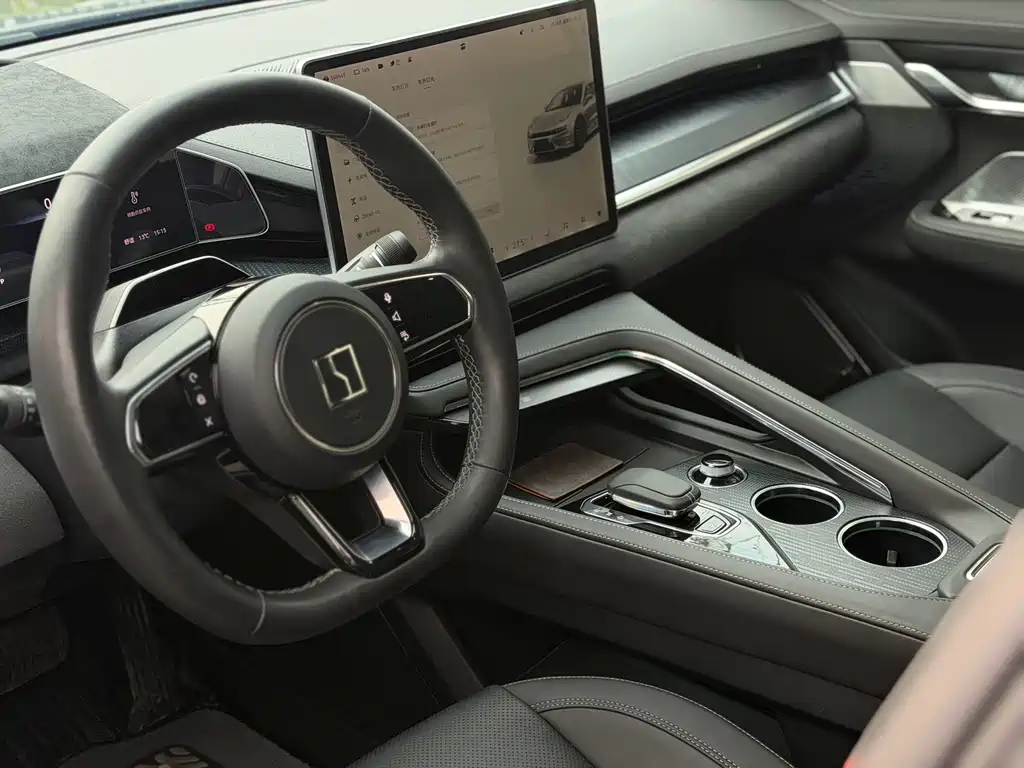 ZEEKR EXTREME KRYPTON 001