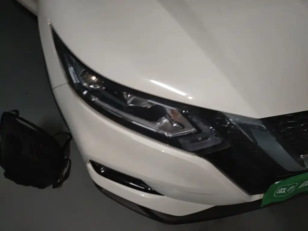 Nissan Qashqai — миниатюра 7