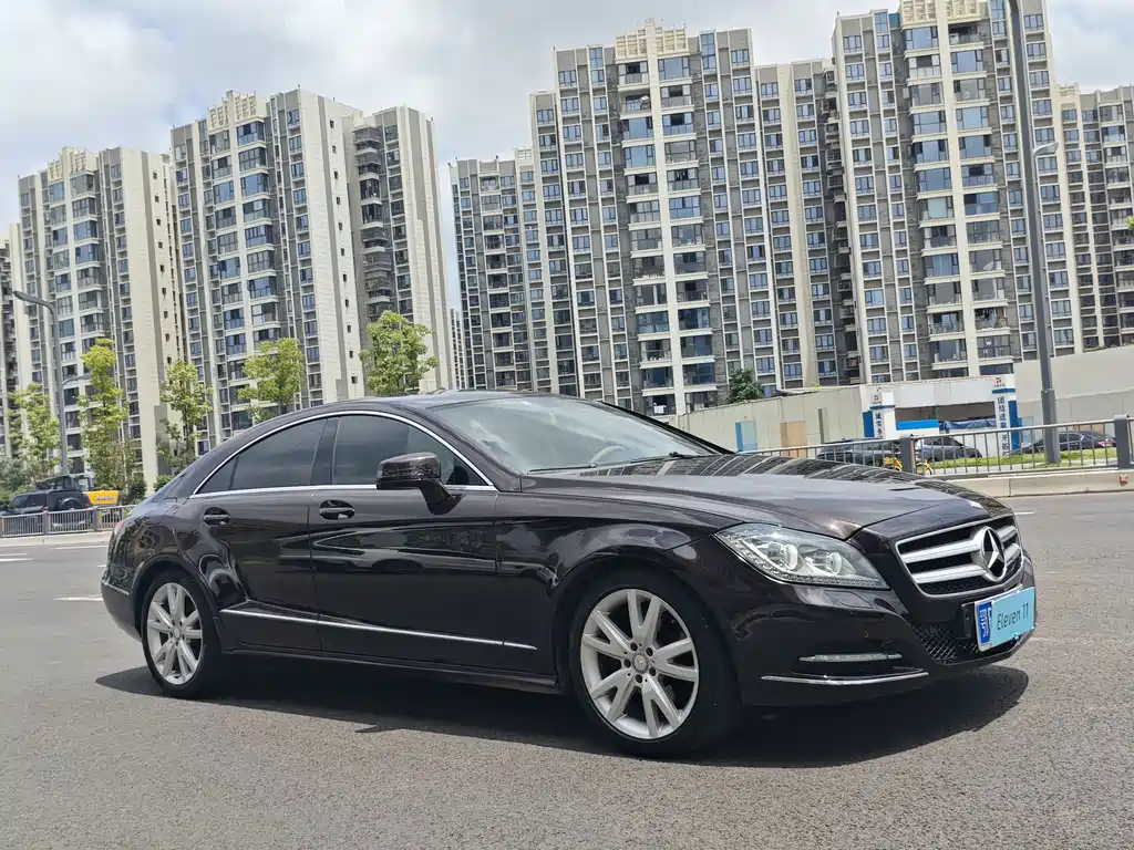 Mercedes-Benz CLS — миниатюра 2