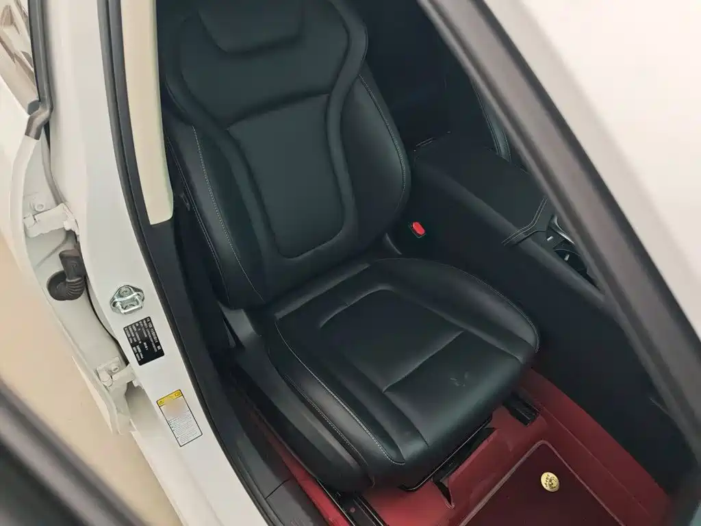 Bestune B70 — миниатюра 3
