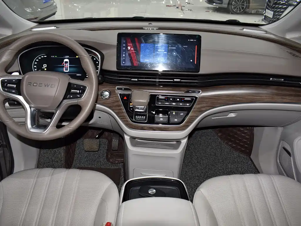 Roewe iMAX8 400TGI Premium Edition, фото 15