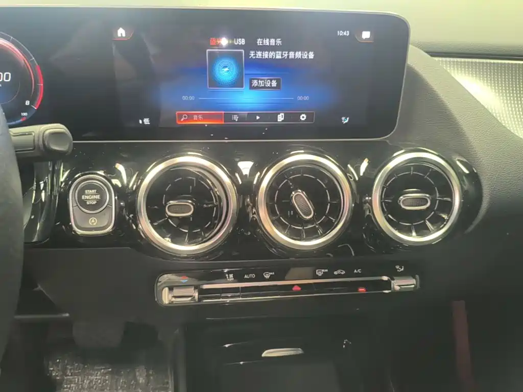 Mercedes-Benz B-Class — миниатюра 13