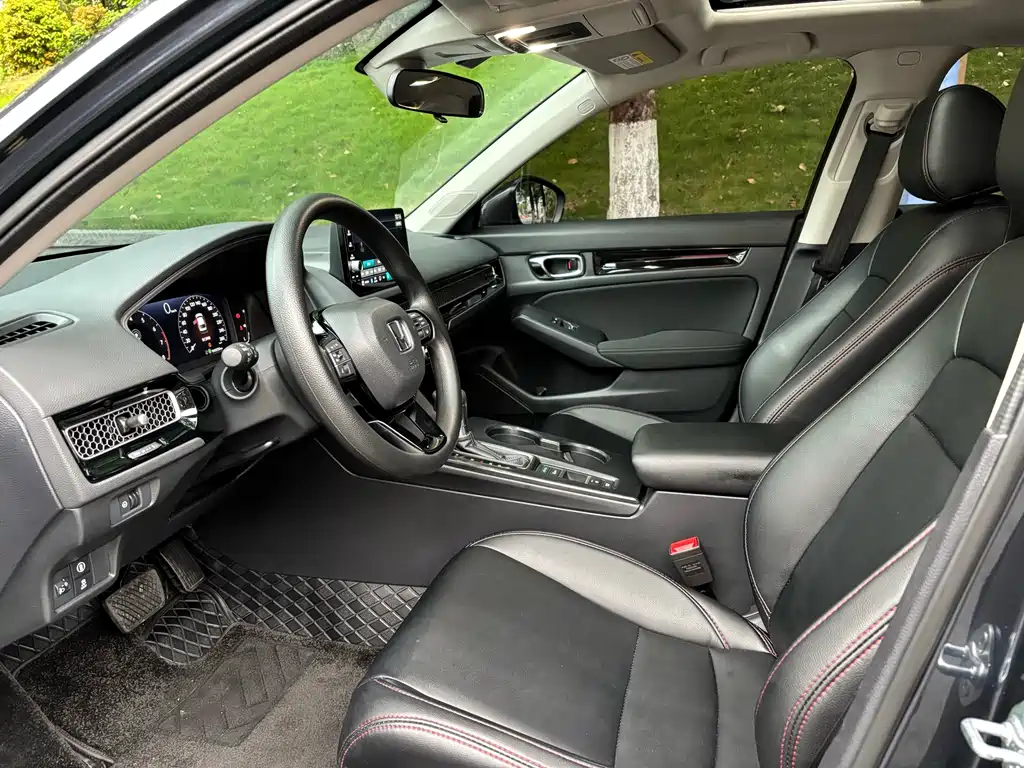 Honda Civic 2023 240TURBO CVT