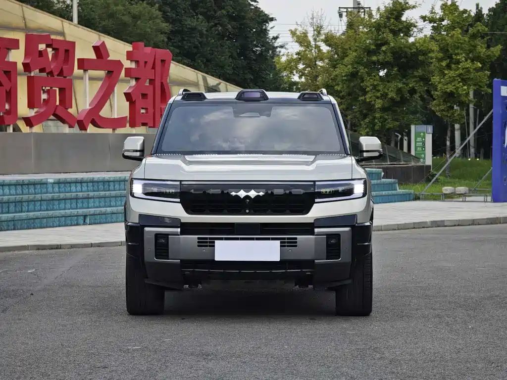 Fang Cheng Bao Leopard 8 — миниатюра 2
