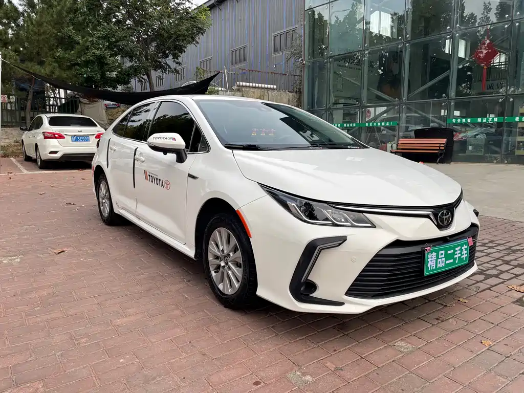 Toyota Corolla — миниатюра 3