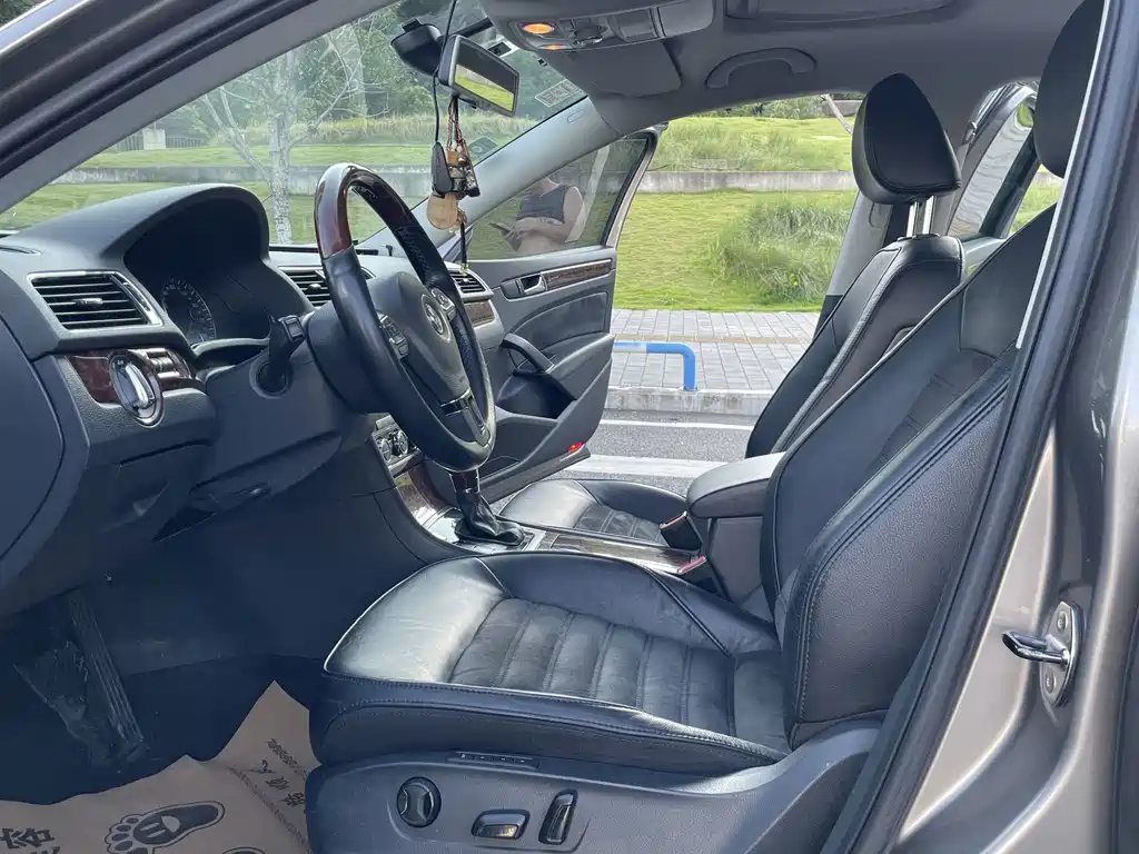 Volkswagen Passat 2.0TSI DSG Supreme Edition, фото 10