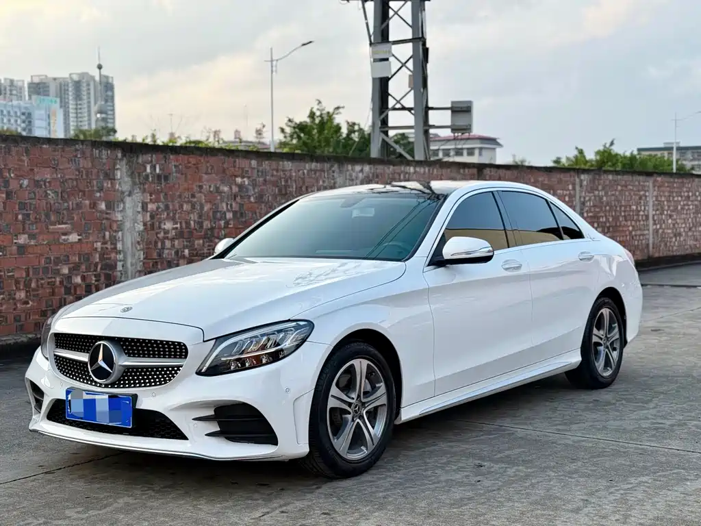 Mercedes-Benz C-Class 2019