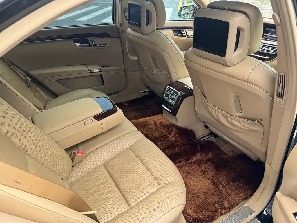 Mercedes-Benz S-Class — миниатюра 15