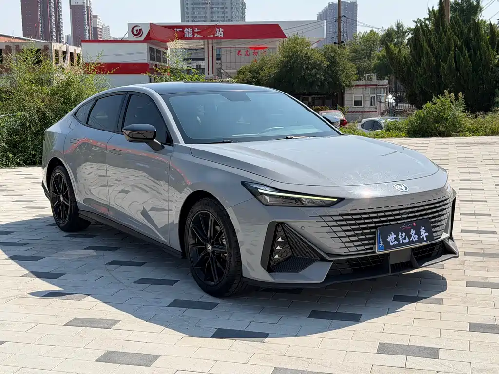Changan UNI-V — миниатюра 3