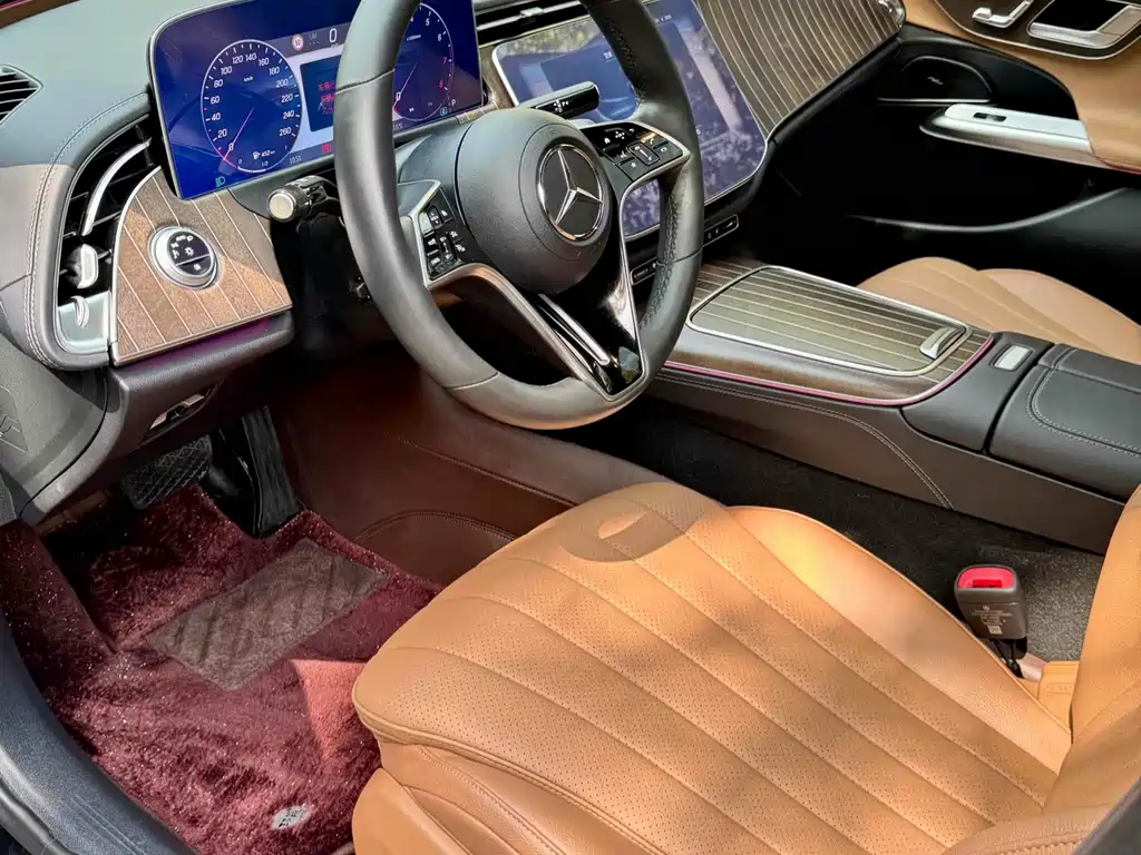 Mercedes-Benz E-Class E 2022 E 300 L Sport Fashion