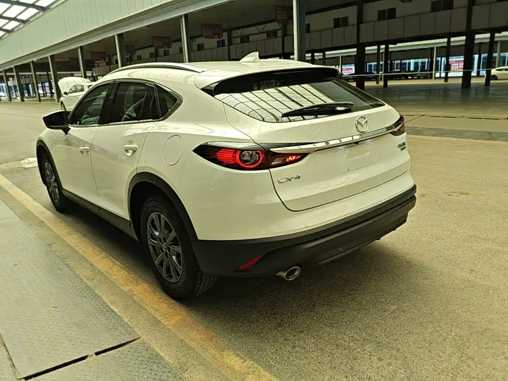 Mazda CX-4 — миниатюра 5