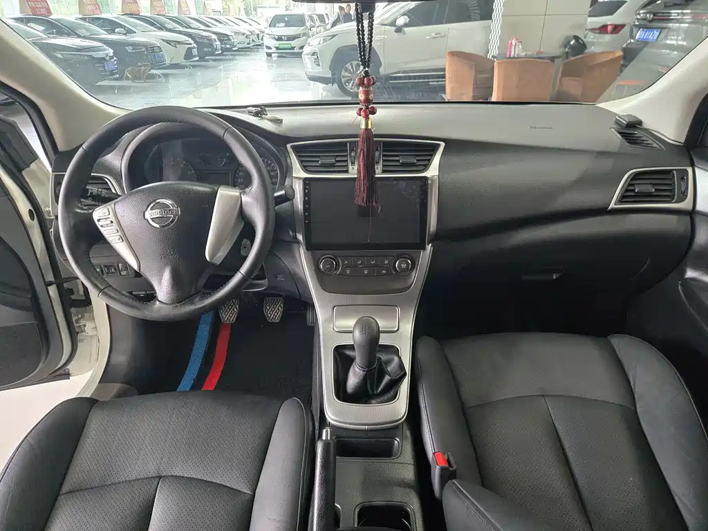 Nissan Sylphy — миниатюра 4