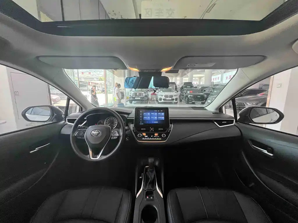 Toyota Corolla — миниатюра 14