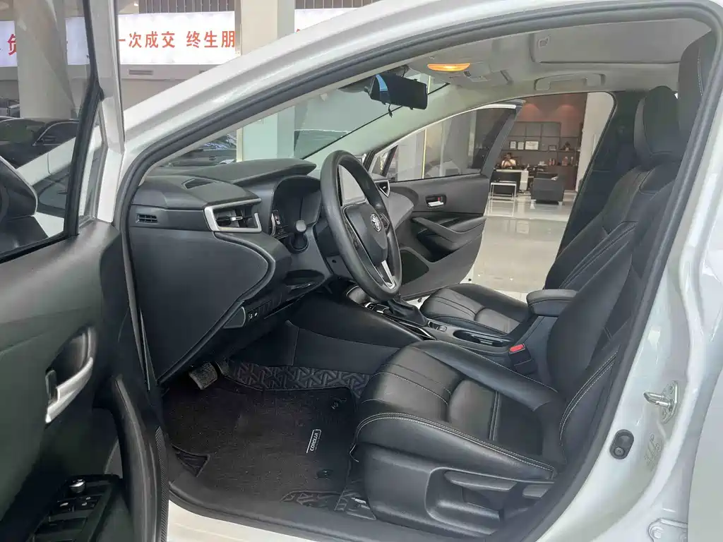 Toyota Corolla — миниатюра 9