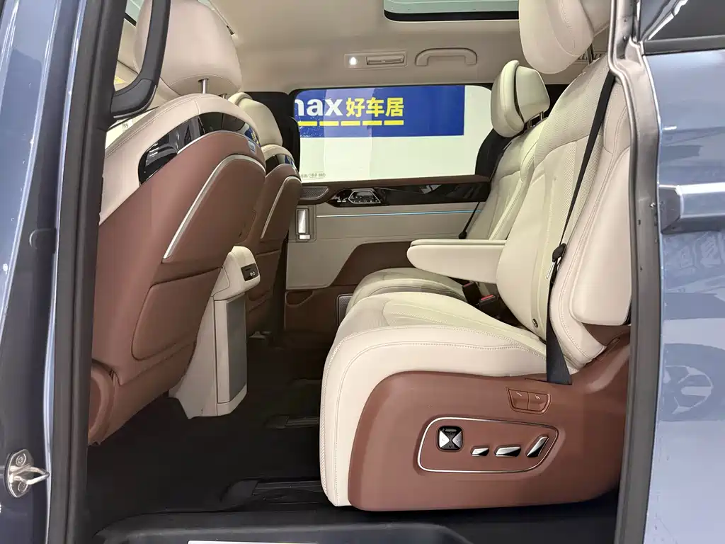 BYD Xia — миниатюра 8