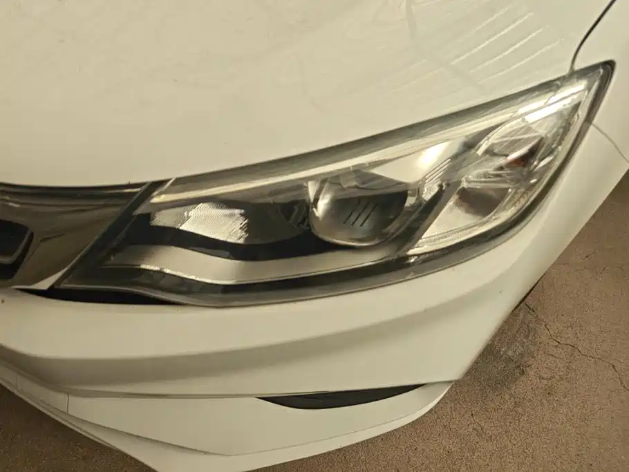 Geely Vision — миниатюра 5