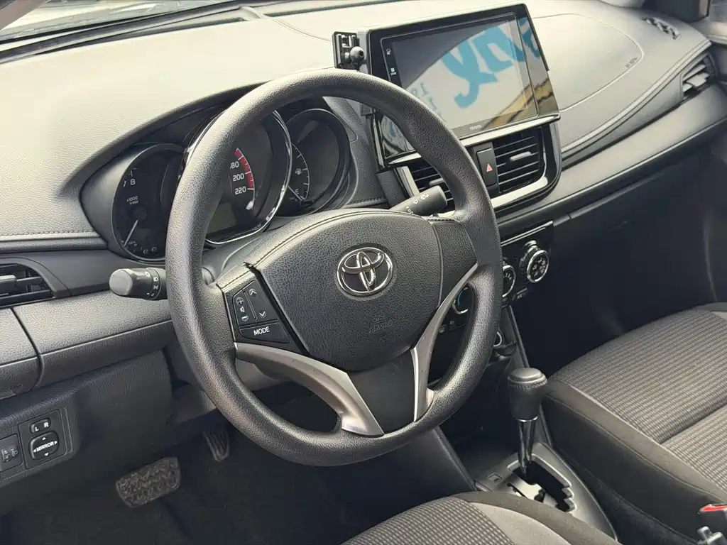Toyota Vios — миниатюра 6