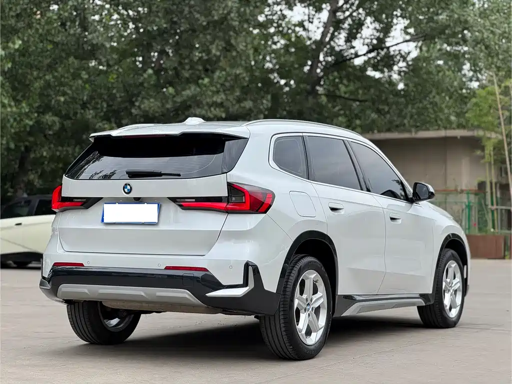 BMW X1 2023 sDrive20Li X