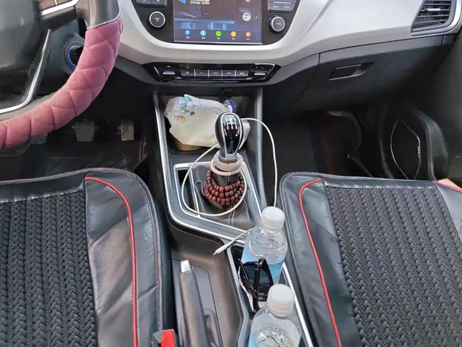 Geely Vision X3 — миниатюра 16