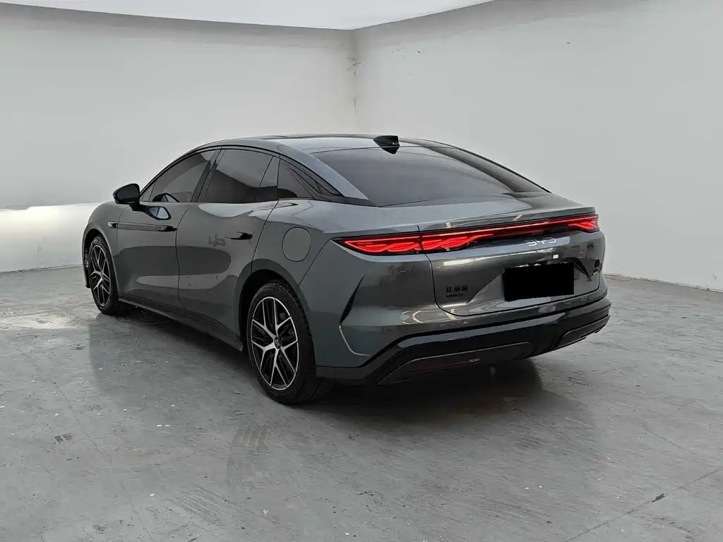 BYD Han L — миниатюра 9