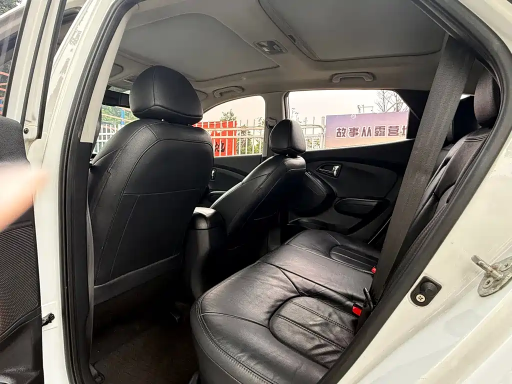 Hyundai ix35 — миниатюра 6