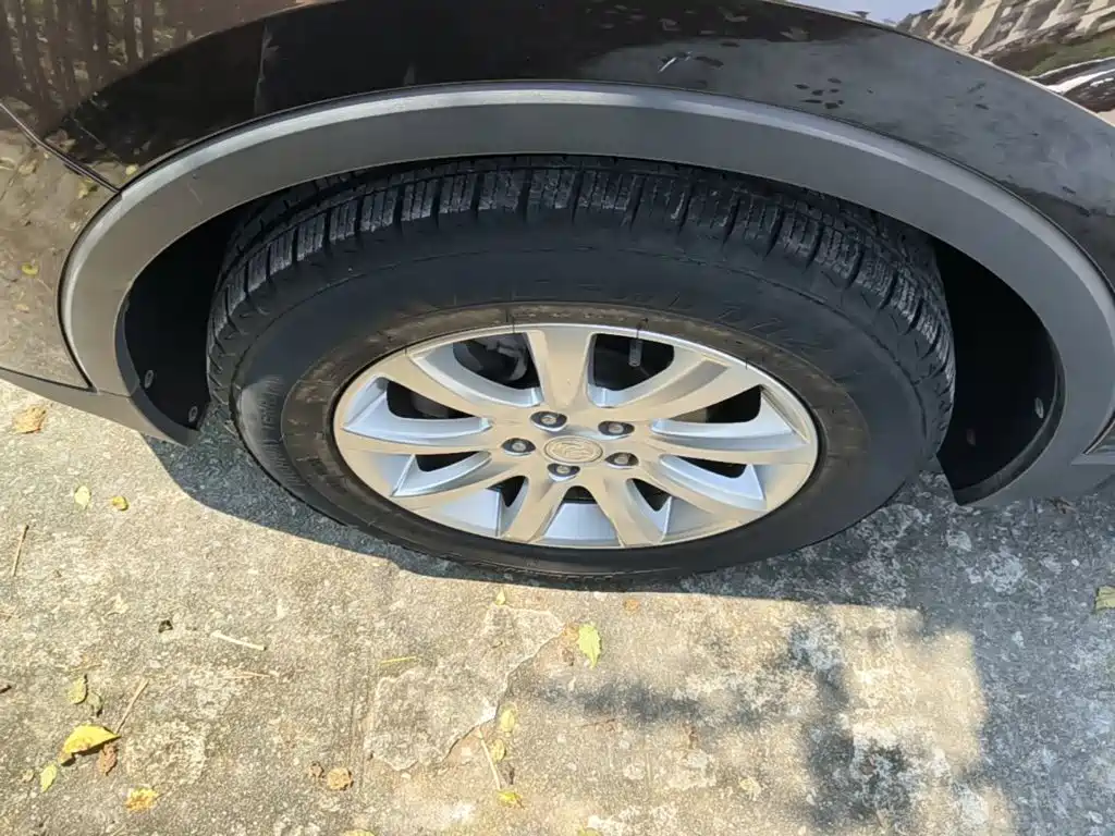 Buick Envision Plus — миниатюра 23