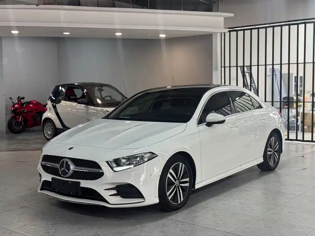 Mercedes-Benz A-Class A 2019 A 180 L