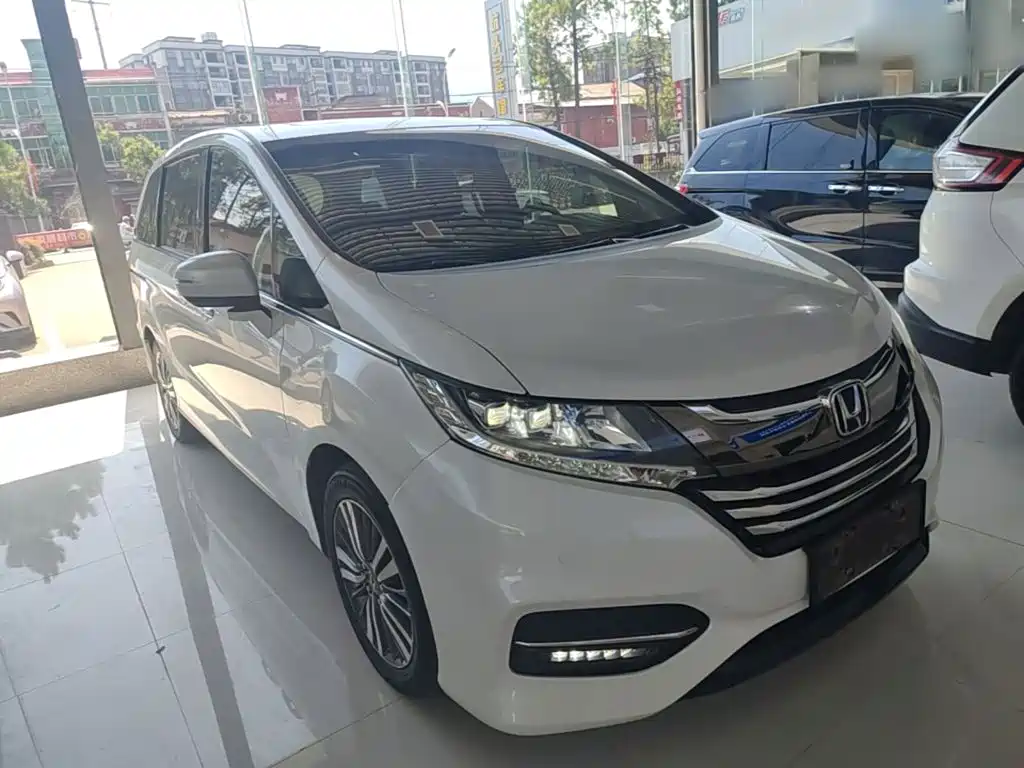 Honda Odyssey — миниатюра 4