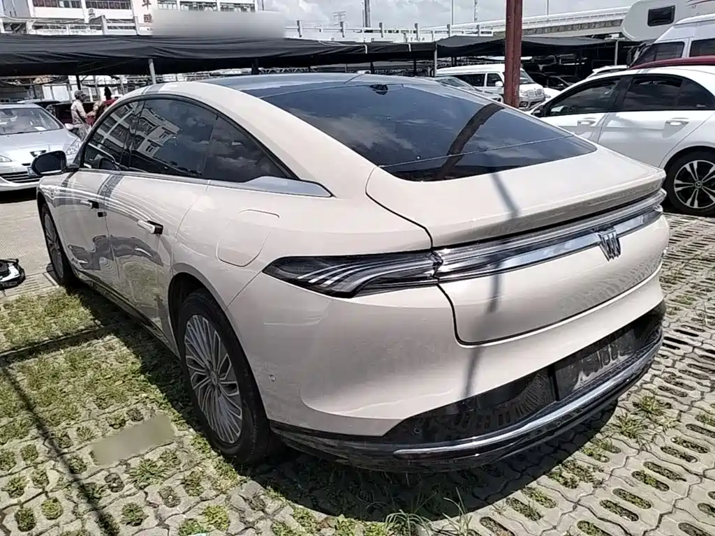 Buick Electra L7 — миниатюра 5