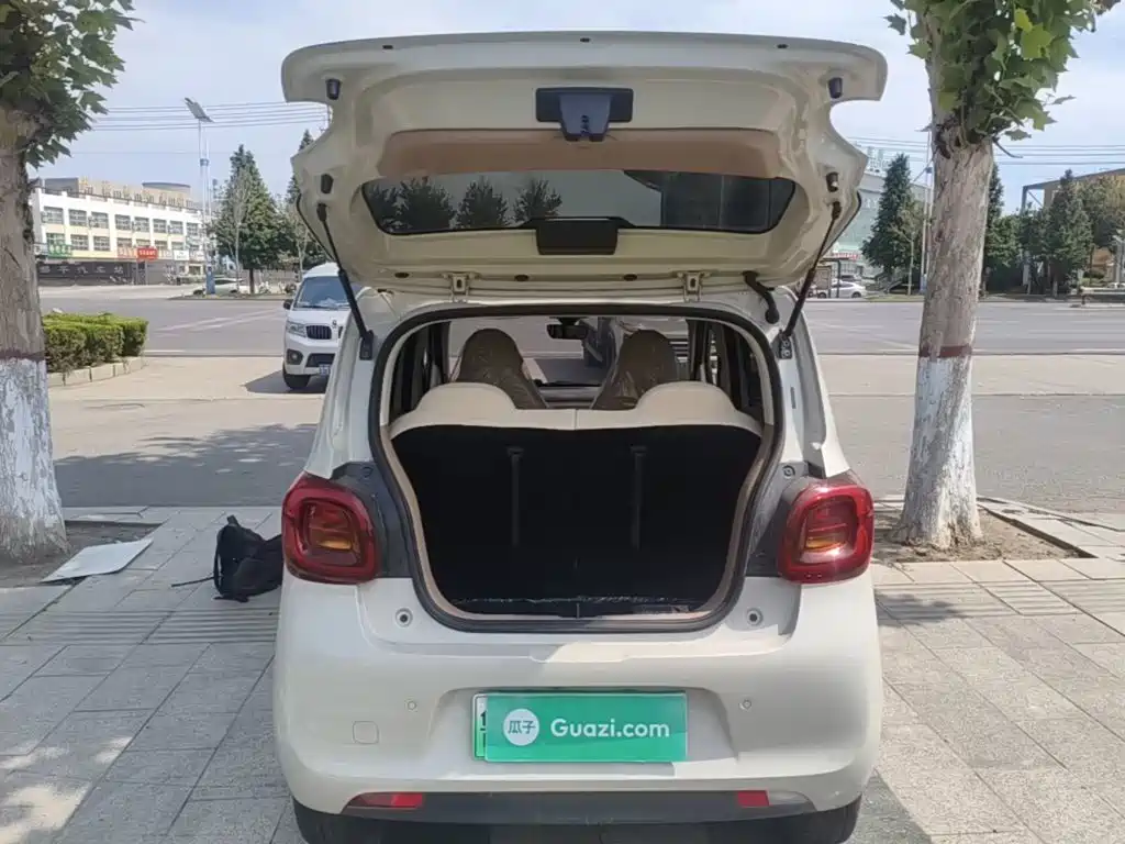 Wuling MINIEV — миниатюра 19