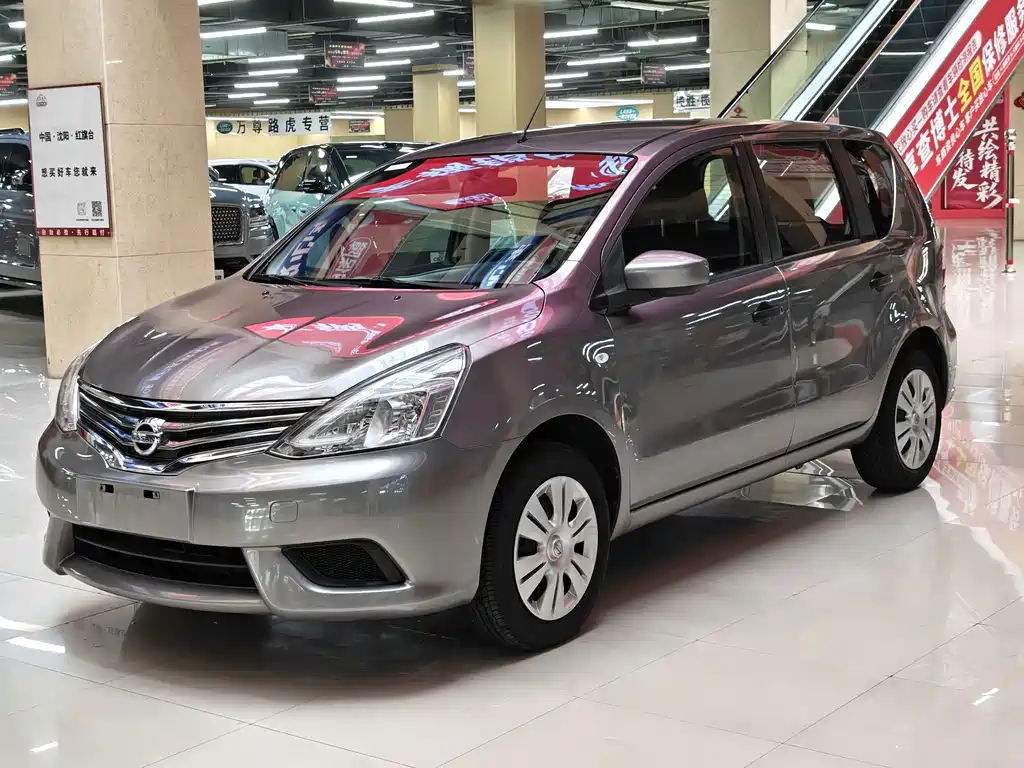 Nissan Livina — миниатюра 3