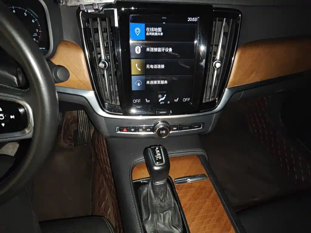 Volvo S90 — миниатюра 15