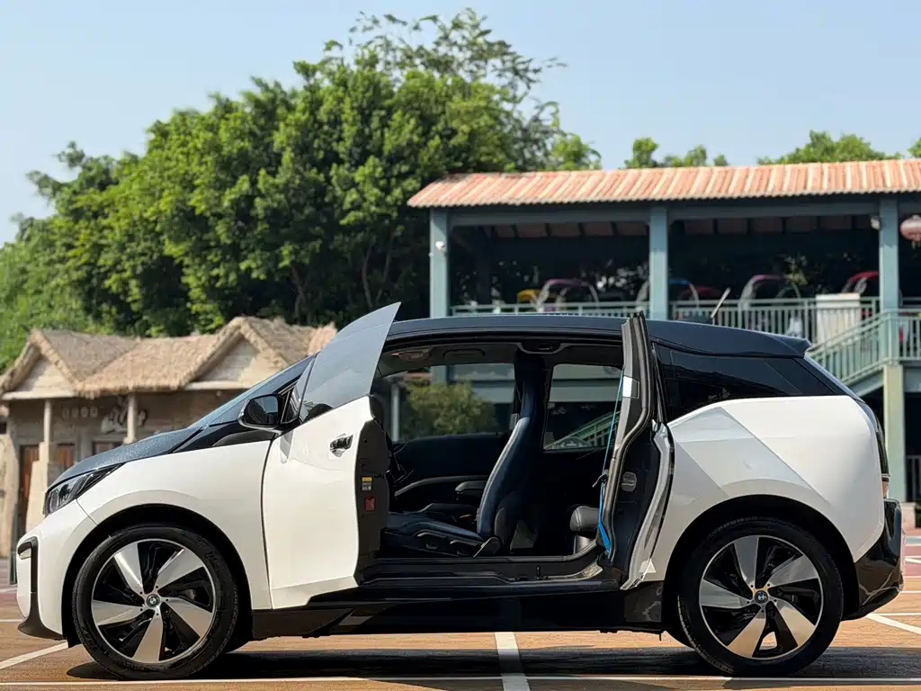 BMW i3 (Import) — миниатюра 4