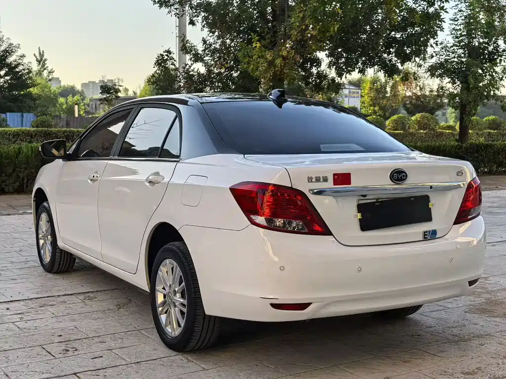 BYD e5 — миниатюра 7